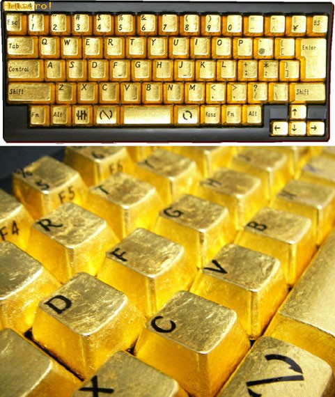 Calculatoare - Tastatura din aur