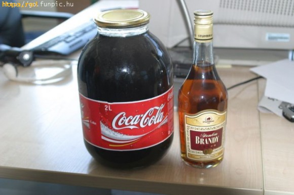 Diverse - Noua sticla de coca-cola