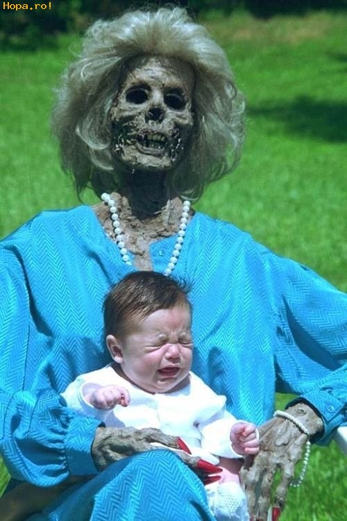 Copii - Hai la bunica mumificata