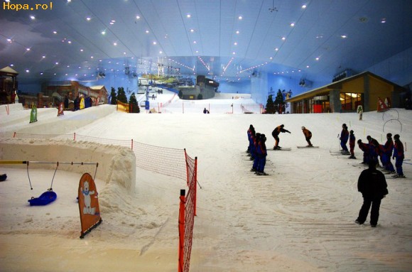 Diverse - Partie de ski in desert