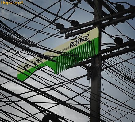 Reclame - O solutie pentru cabluri incurcate