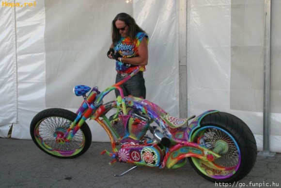 Auto Moto - Un biker sensibil