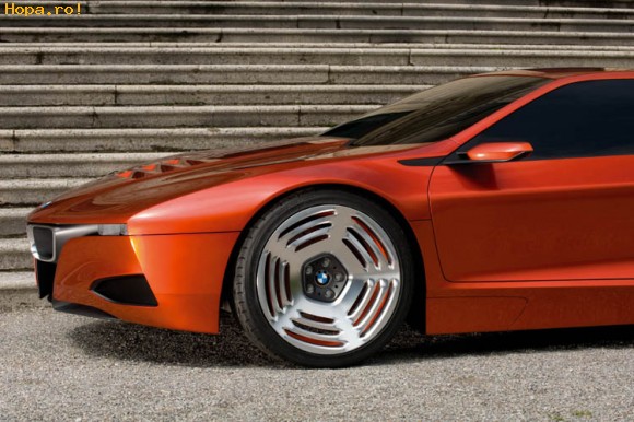 Auto Moto - Fata noului BMW M1