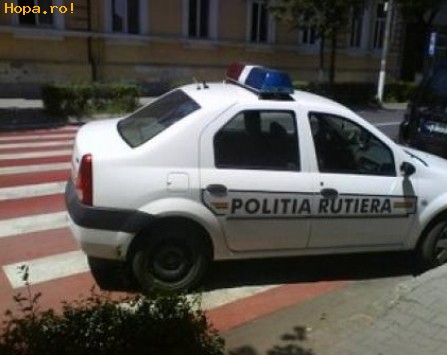 Din Romania - Unde parcheaza Politia...