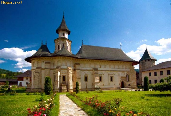Peisaje - Manastirea Putna