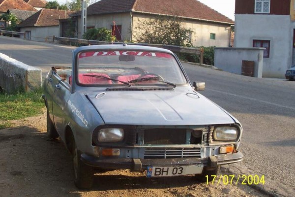 Auto Moto - Dacie decapotabila