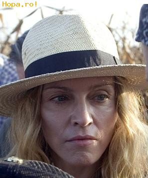 Celebritati - Madonna nemachiata