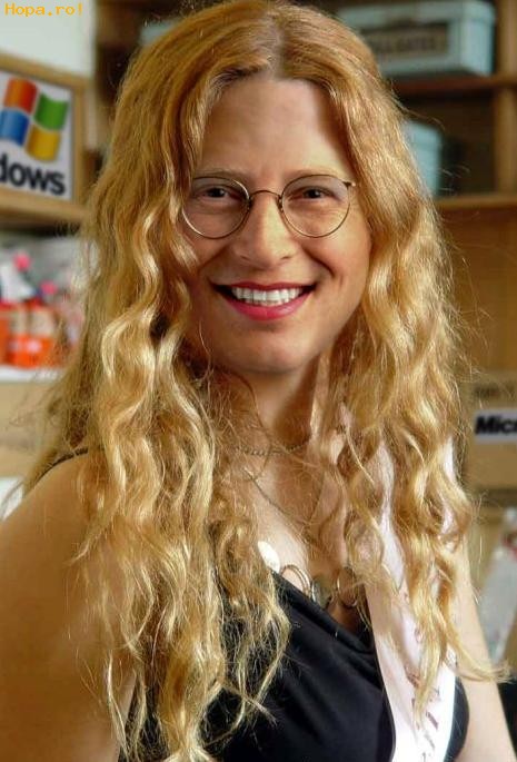 Celebritati - Miss Microsoft