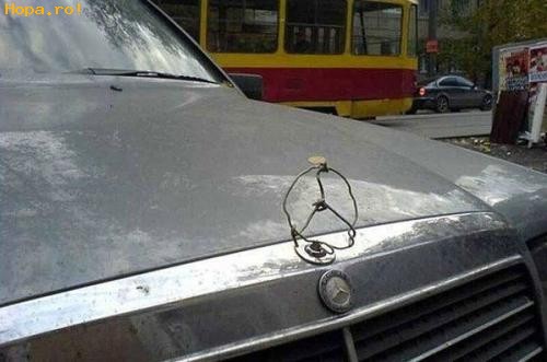 Auto Moto - Made in Romania ! Sigla de mertzan din sarma 