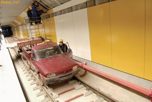 Din Romania - Cu Dacia la metrou