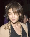 Celebritati - Katie Holmes fara machiaj