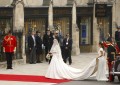 Celebritati - Rochia de mireasă a lui Kate Middleton