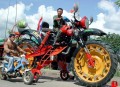 Auto Moto - Motocicleta gigant