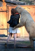 Animale - Ursuletul care se da la fete